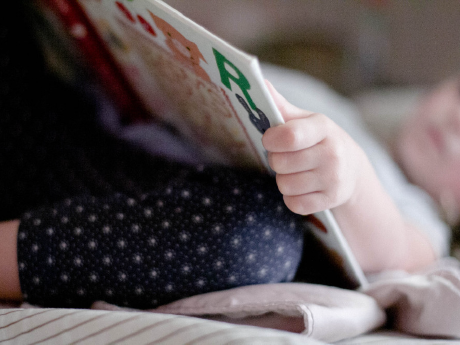 edutopia's tweet photo. 37 Ways to Help Kids Learn to Love Reading: http://t.co/mZmbQdo9mc via @hillsquared http://t.co/Wv482UohDf