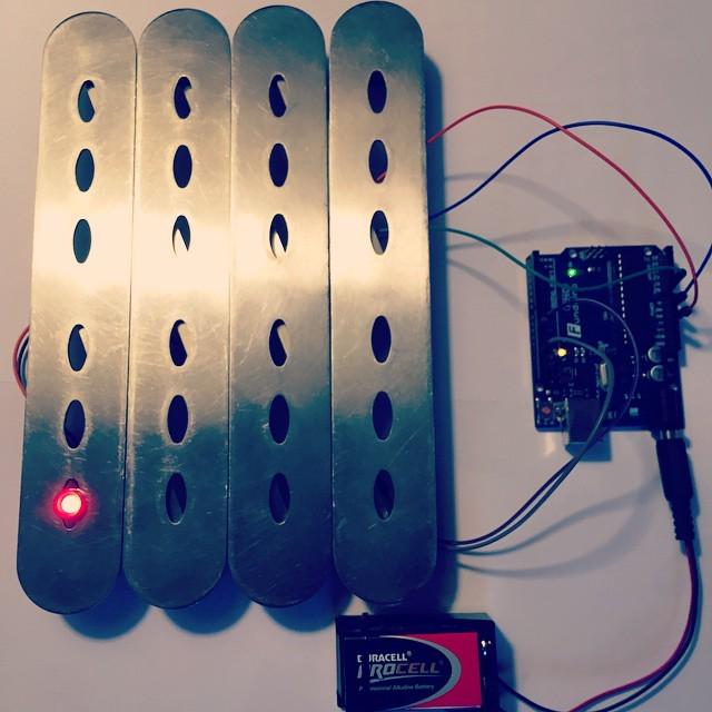 insta_arduino's tweet photo. http://t.co/C6RnWuomaG - Restwarmte indicator/Temperature indicator #arduino #prototypin… http://t.co/uM5WY3ByBx http://t.co/IKaeNRraex