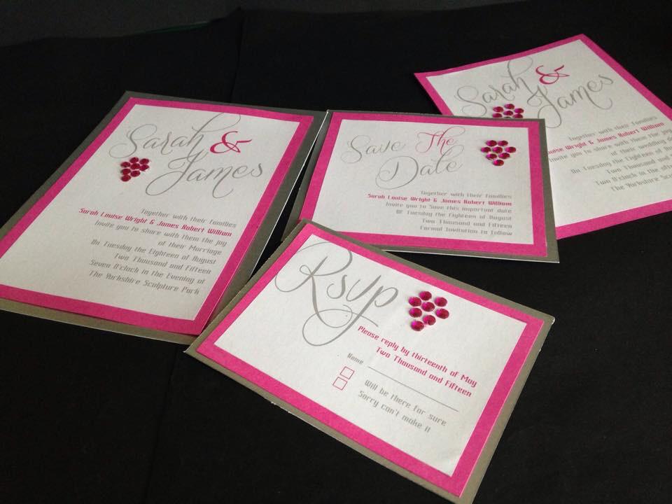 and_creative's tweet photo. Lovely handmade #wedding #invite #Huddersfield #ilovehd #handmade #sparkle #glitter @cr8tivekirklees http://t.co/2nisJIynot