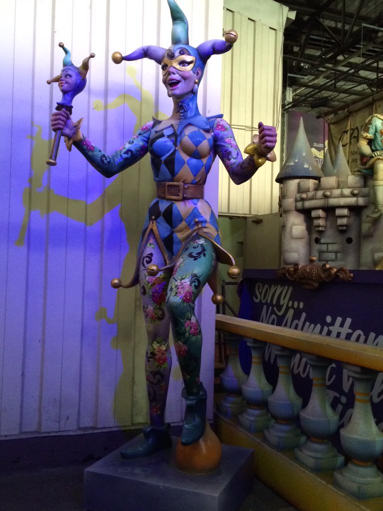 CPevny's tweet photo. @CPevny: WEN 2015 Conference opening night at Mardi Gras World #wen2015 http://t.co/4iARXZKt1V
