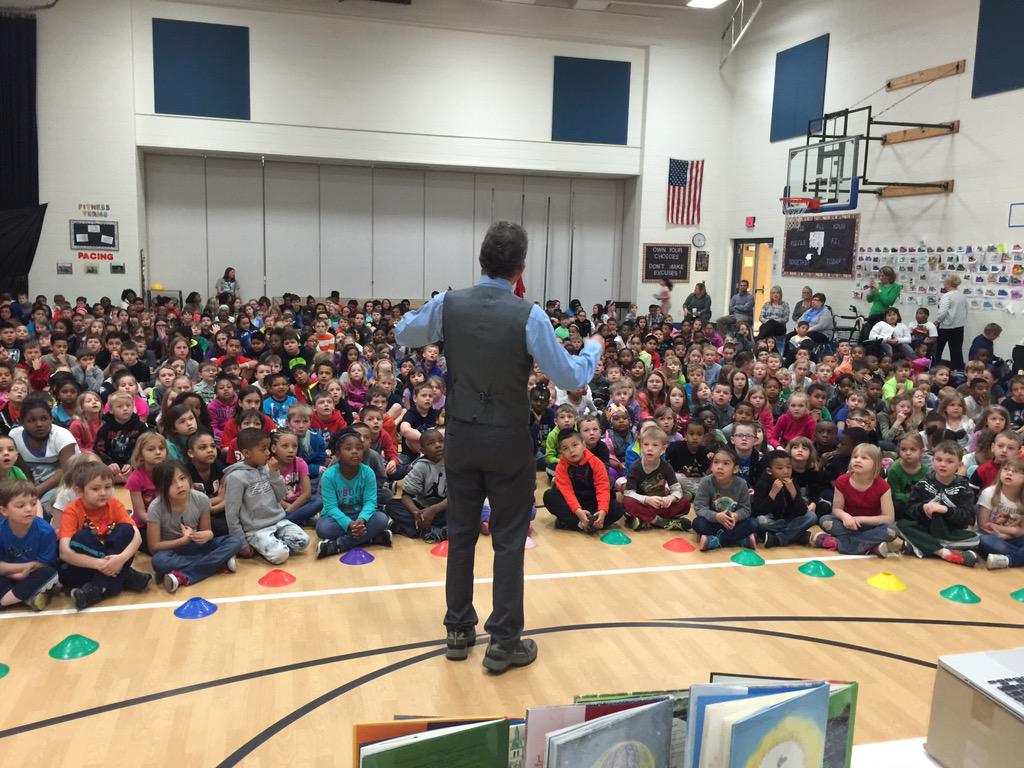 David M. Schwartz is speaking to @R_I_Schools students at the Center for Math and Science today thanks to the RIMEF!