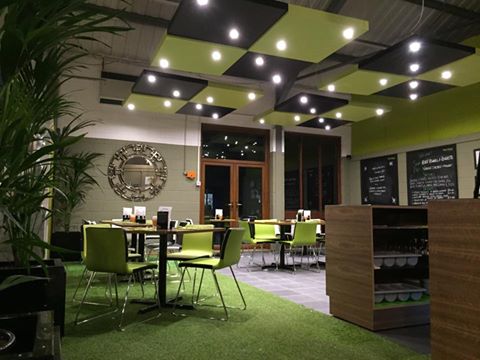 MKC_Evergreens's tweet photo. Welcome to Mark Kinzel @ Evergeens!! Newly renovated with a delicious new menu! Come visit us to see for yourself :) http://t.co/zUcVt0A5Y3