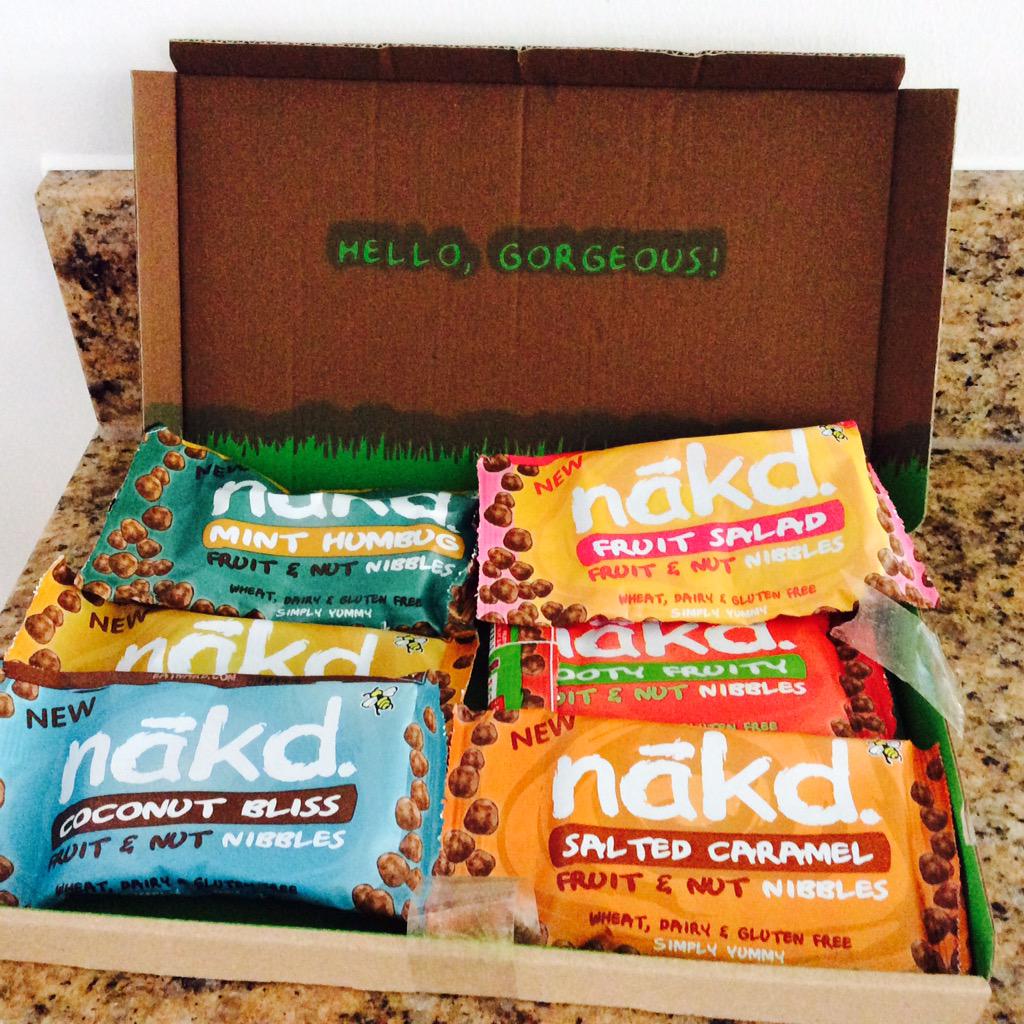 Fitness4mums's tweet image. Just received these @nakd new yummy nibbles just tried the strawberries &amp;amp; cream.....delish! 😋❤️