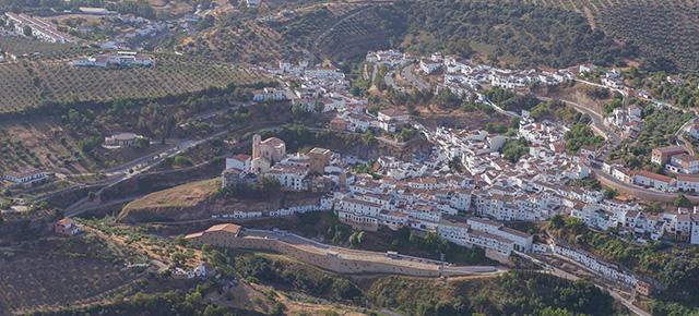 ImaginaSetenil's tweet photo. De #Setenil al cielo  http://t.co/28gMEeg9lo http://t.co/roYMUDVzPr