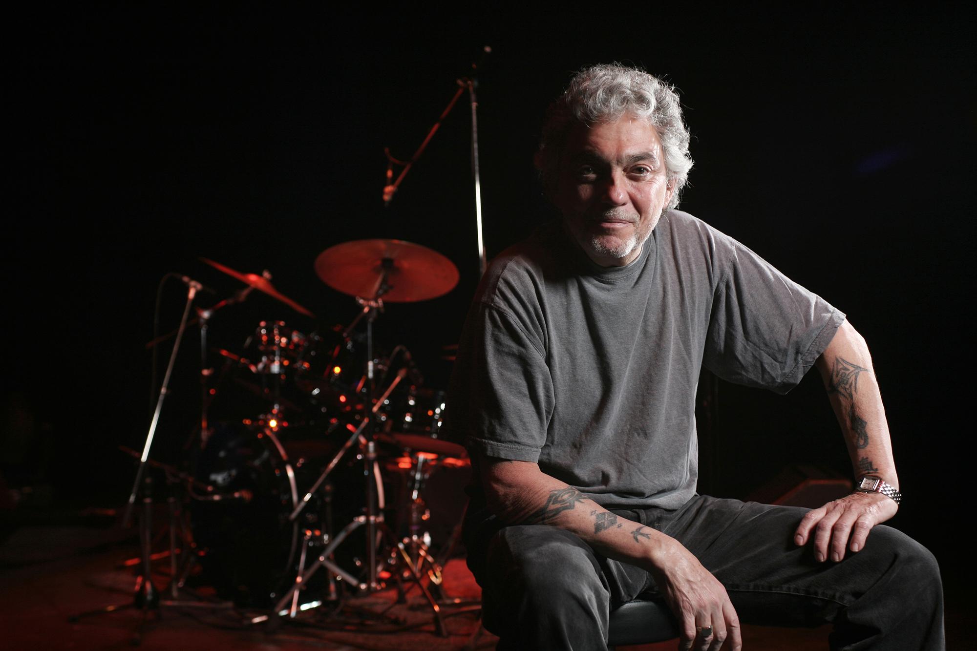 HAPPY BIRTHDAY STEVE GADD! \"WINELIGHT\" ft Grover Washington Jr.   