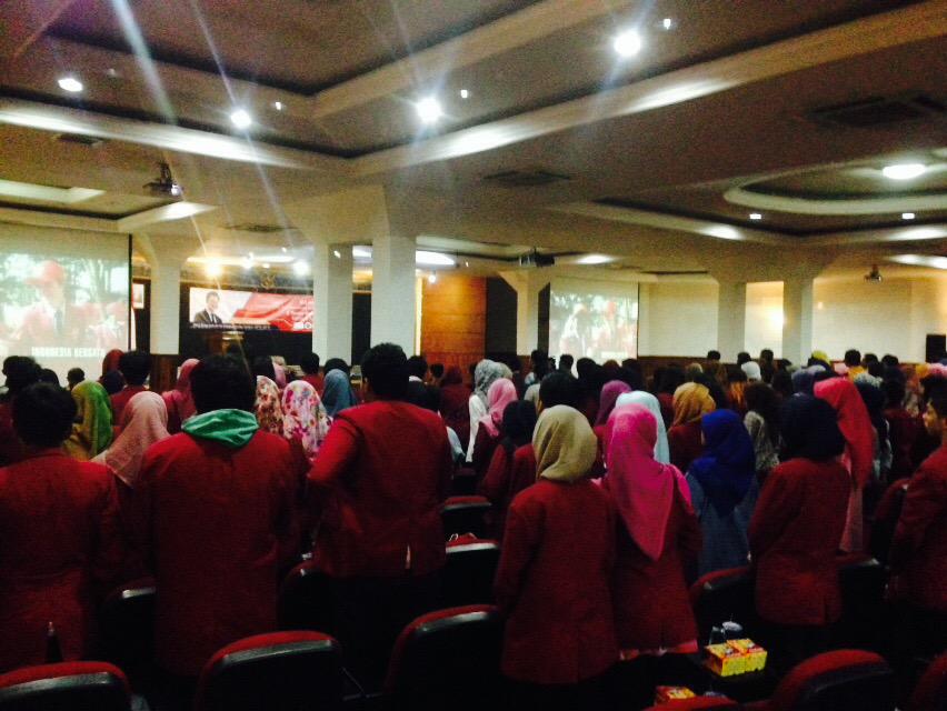 Semangat mahasiswa" UMM dalam menghadiri kegiatan <a href="/fpcindo/">FPCI</a> Kuliah Umum &amp; Supermentor cc : <a href="/SenatFisip_UMM/">Senat FISIP UMM</a> <a href="/HimahiUMM/">HIMAHI UMM</a>