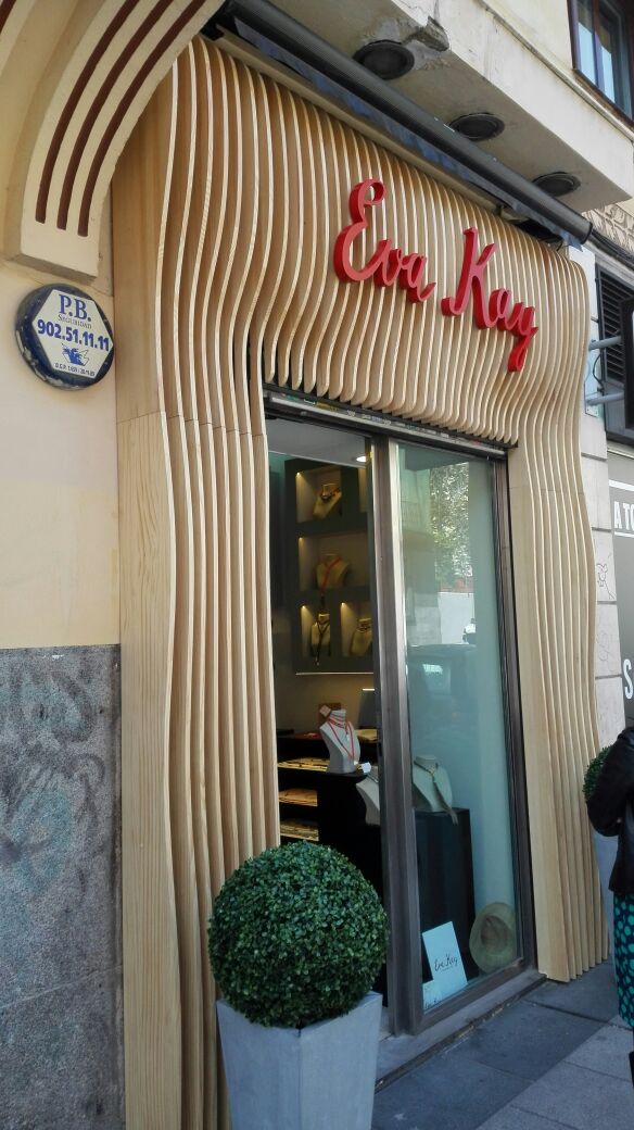 control_mad's tweet image. GRAN TRABAJO REALIZADO POR EL ESTUDIO MADRILEÑO #MIMETRICA Y MECANIZADO EN CNC POR #CONTROLMAD