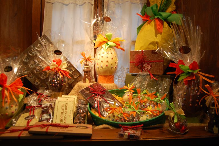 Desde 1850 <a href="/ChocolatesMSG/">ChocolatesdeMendaro</a> elabora #chocolate 100% artesanal kcy.me/204nq via <a href="/RadioEibar/">Radio Eibar</a> #Debabarrena