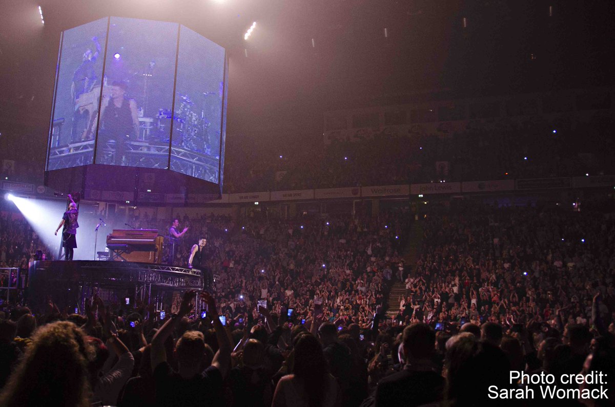 lslive's tweet photo. @lslive created this impressive stage set for @TheScript 's 2015 tour. Take a look at Sarah's fantastic pics! http://t.co/UqN9DY5v3m