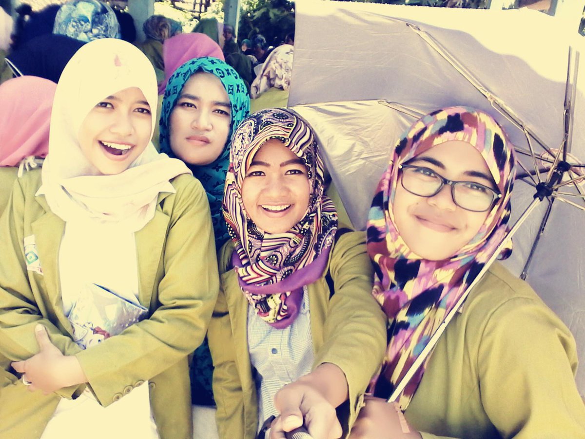 ekarinips's tweet image. 