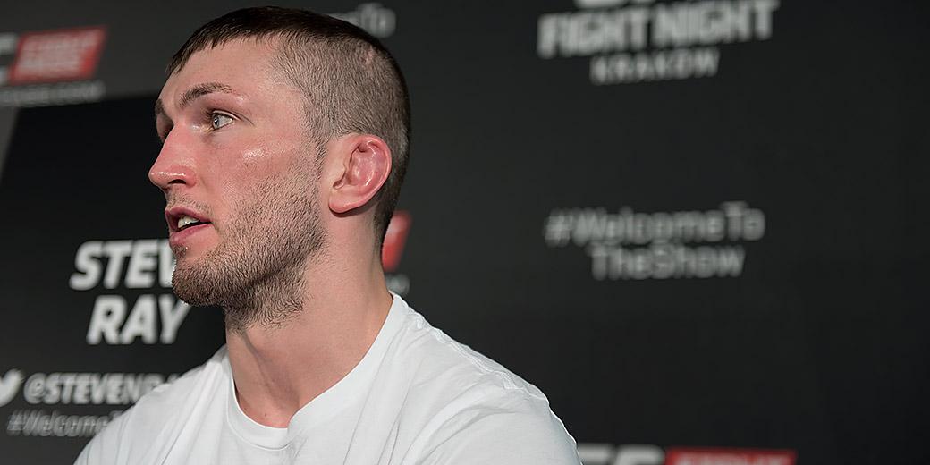 UFCEurope's tweet photo. The dream is real for @StevenRayMMA on the eve of his debut at #UFCKrakow: http://t.co/A1XVIMPo93 http://t.co/rOhJON4gDB