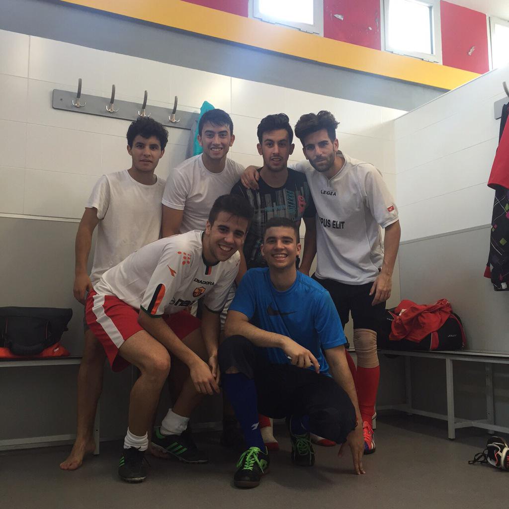 deportesfccee's tweet photo. http://t.co/nBYK8eCF7N