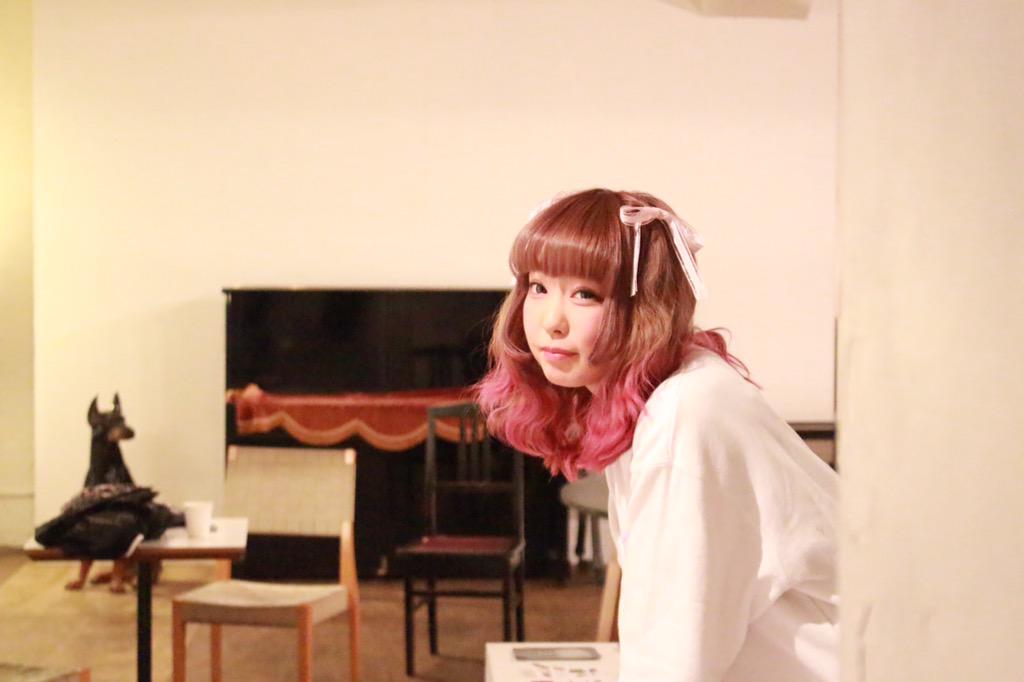 自己紹介＊ ♡ばかえぴょん ♡1997年4月11日生まれ 17歳（もうすぐ18歳