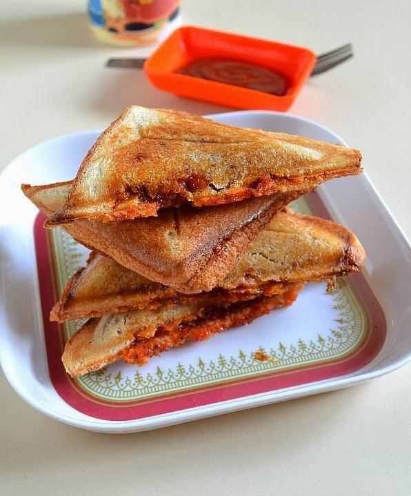 circleoffood2's tweet photo. #Chana #Masala #Sandwich
#Wonderful #Veg #Recipe #Delicious #Dish #Hot #Tangy #Food #Kids #Special #Yummy #Tasty http://t.co/ra8qcKZWsi