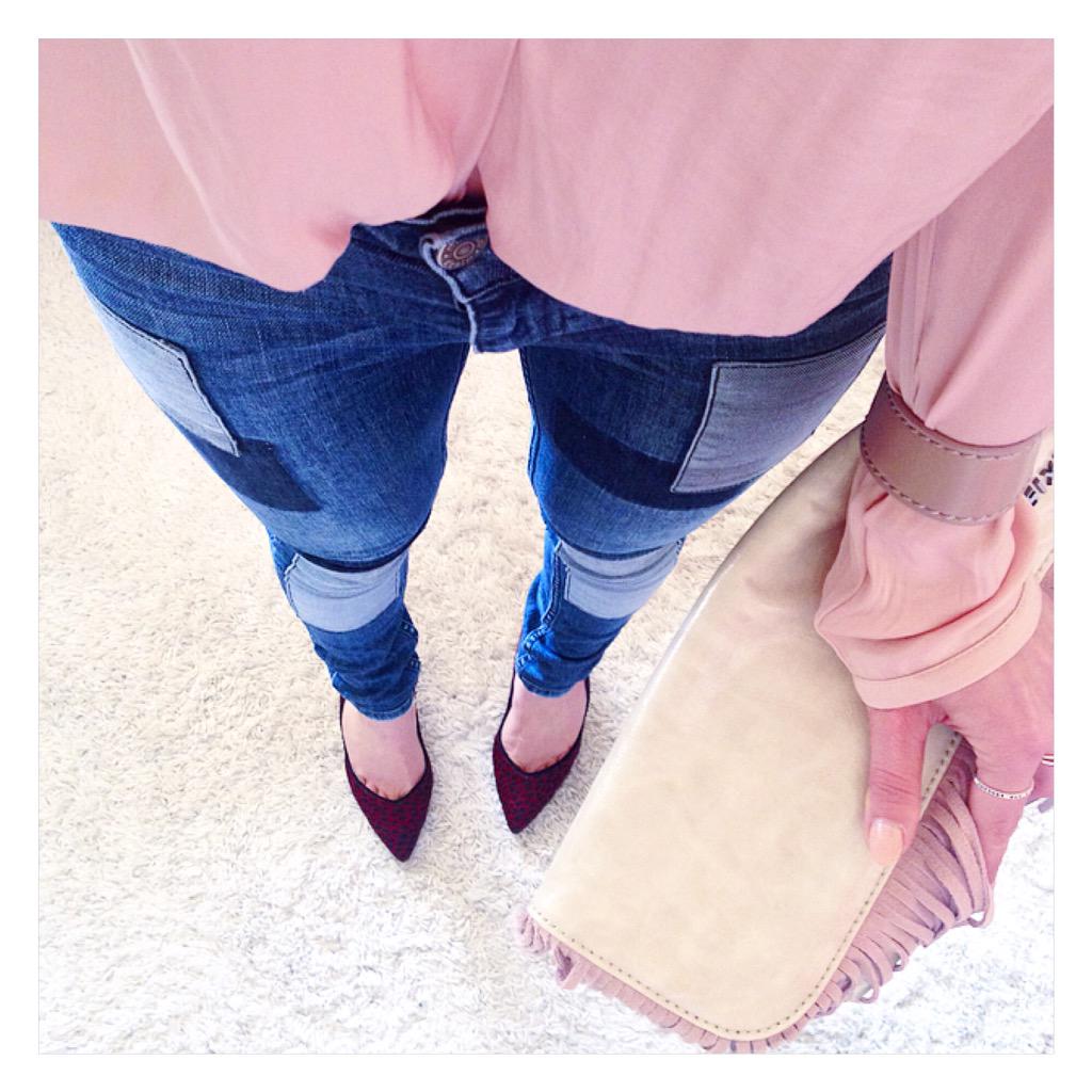 LAFOTKA's tweet image. Patchworking, blushing and fringing for today's Social Media clients meetings! #patchworkdenim #asseenonme #wiwt