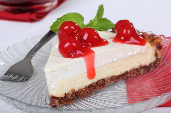 circleoffood2's tweet photo. #strawberry Cheesecake 
#Fresh #Cheesecake #Delicious #Creamy #cake #Recipe #Perfect #Summer #Dessert #party http://t.co/yHFeFOXwz9