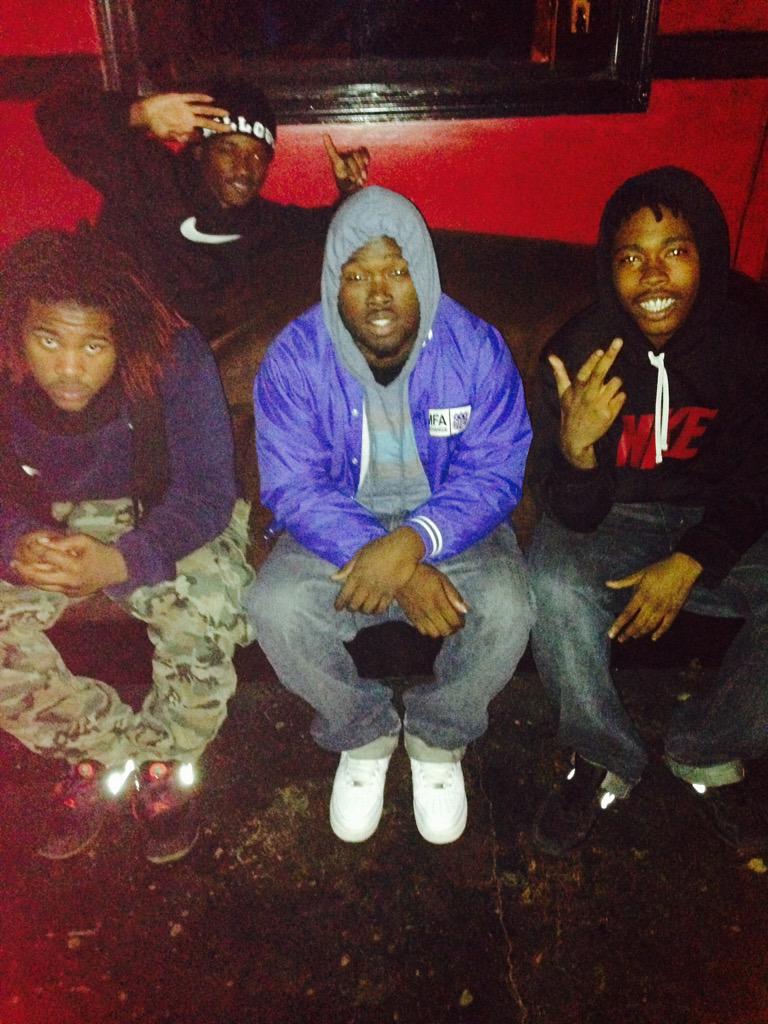 Leek_YungOG's tweet photo. #TBT #FreeRemale #FreeTune http://t.co/RLRRxpdgC2