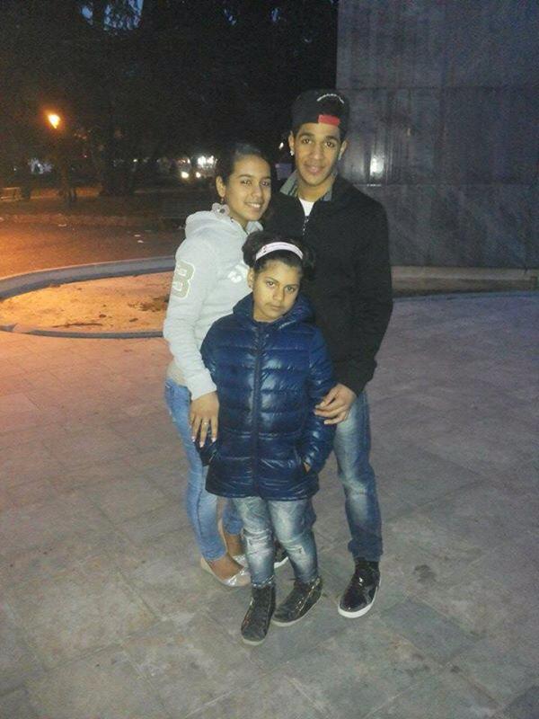 justin_quezada's tweet photo. Family😍 http://t.co/FXmXYWpLCV