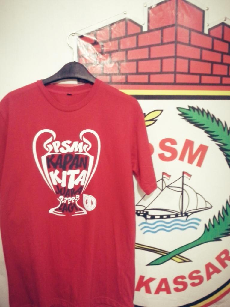 Kuis tebak skor "PSM Makassar v Sriwijaya FC" jika beruntung 2 T-Shirt ini akan jadi milikmu untuk 2 Orang Pemenang.