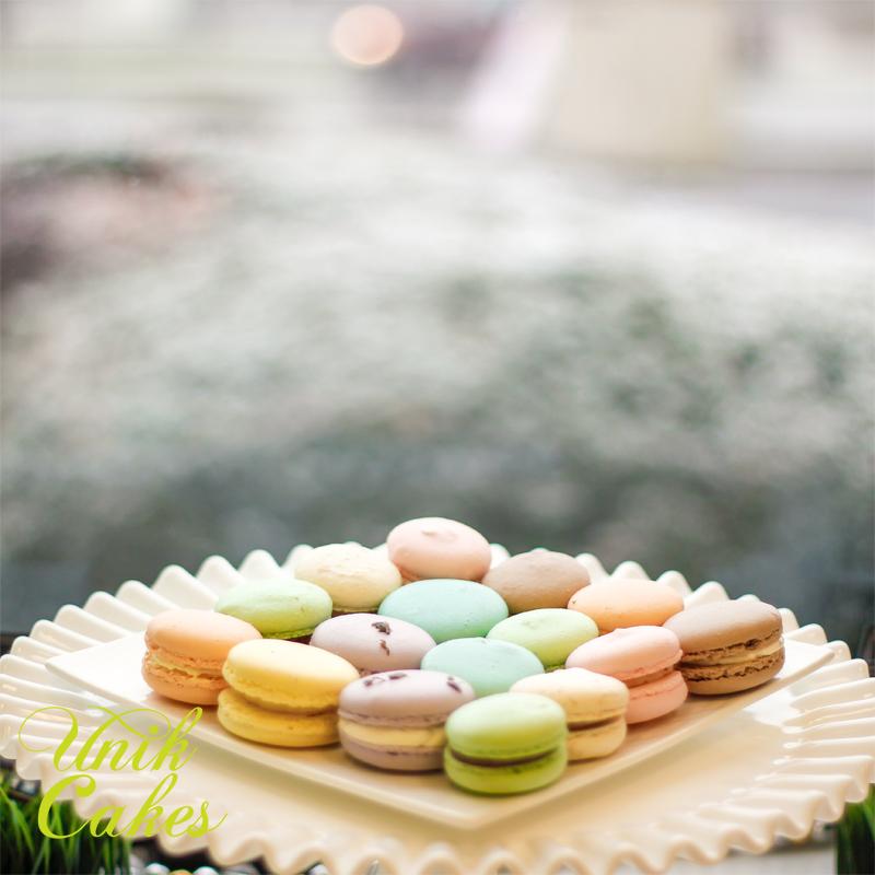 UnikCakes's tweet photo. #Macaroons...do we need to say anything else! http://t.co/LUPORkTp7J