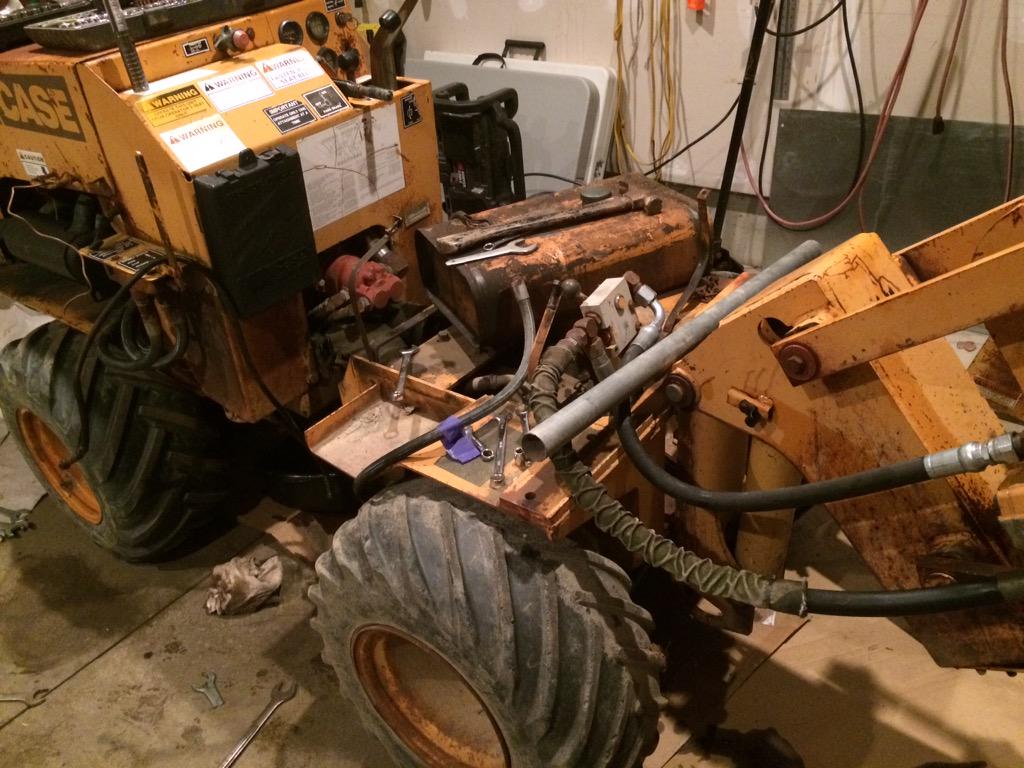 IrrigationInc's tweet photo. Decided to stay in and give her some TLC while my troops play in the mud. #bootsdeepin #equip #maintenance #staydry http://t.co/lFK4KR8BF0