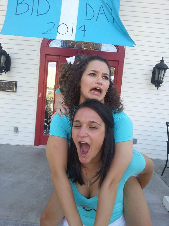 rlsimkins12's tweet photo. We may be a super dysfunctional mom/dot pair but I love her @tbreeezy14 #BUGreekWeekPC #AXO http://t.co/JuyRvY3ZgJ