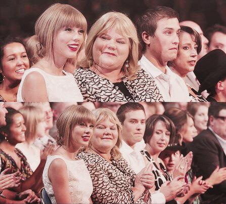 megs_mackenzie's tweet image. #PrayersforMamaSwift ❤️❤️❤️