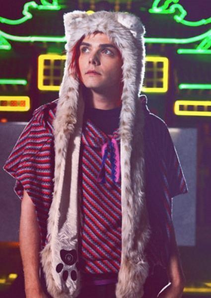 Happy Fucking Birthday, Gerard Way!
Thank you for your awesome songs! Best wishes! 