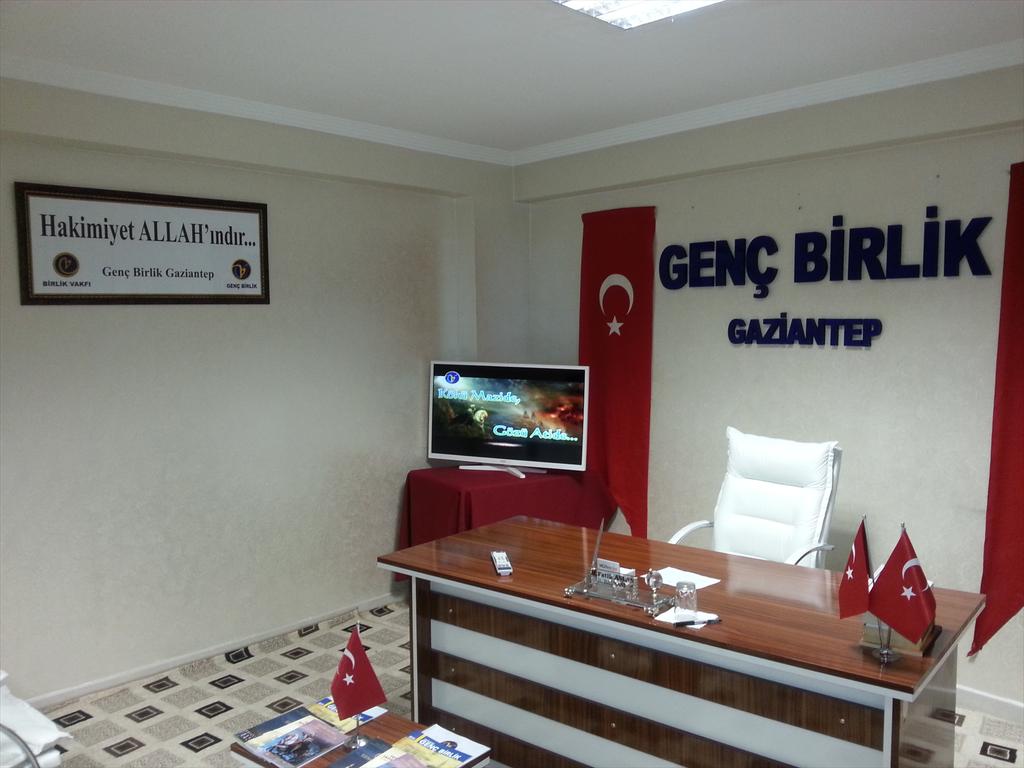 gencbirlikantep's tweet photo. Program hazırlıklarımız son hız devam ediyor. http://t.co/nEcpL8dr34