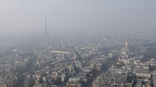 ademe's tweet photo. Pic de #pollution : aérez vos espaces intérieurs ! http://t.co/ivz5rZgemm cc @Airparif http://t.co/JYZ8klQTiY