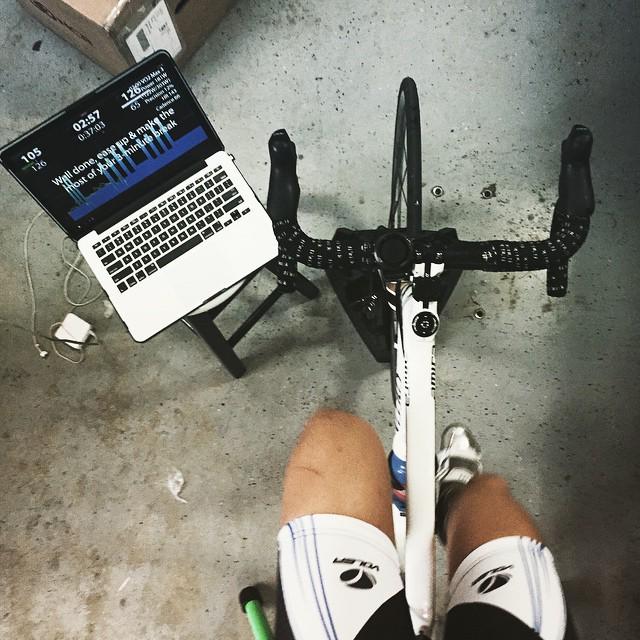 kaoriphoto's tweet image. Good morning, it&apos;s training time! @trainerroad #trainerroad #triathlon #trainerride #betterfasterstronger
