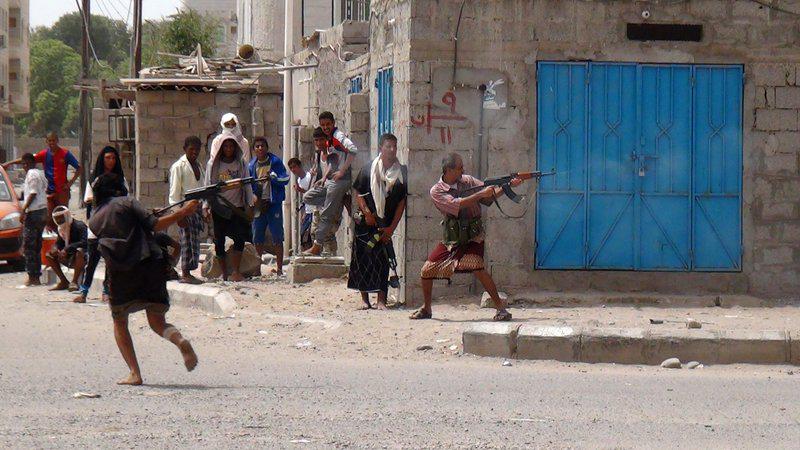 DailySabah's tweet photo. #Norwegian journalist #Lidal arrested in #Yemen over spying accusation http://t.co/ur6bR8gv8i http://t.co/DKXOOeOHGE