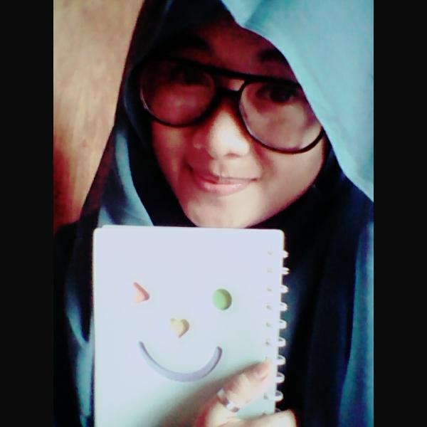 Noviadenta_'s tweet photo. Cantekk ya kalo berhijab ;;) http://t.co/HJElzjKuSd