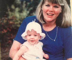 JongkeyOt5's tweet image. #PrayForMamaSwift #PrayForAndreaSwift Stay Strong!