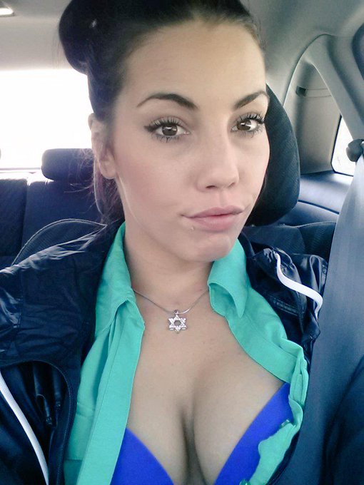 Mioum mioum !!! @lane_official http://t.co/gK6N3GIX3h<a class="tags" target="_blank" title="On Twitter" href="/?out=eyJ0eXAiOiJKV1QiLCJhbGciOiJIUzUxMiJ9.eyJpYXQiOjE3MjExMTQzNjQsImlzcyI6InR3cG9ybnN0YXJzLmNvbSIsIm5iZiI6MTcyMTExNDM2NCwiZXhwIjoxNzUyNjUwMzY0LCJyZWRpcmVjdF91cmwiOiJodHRwczovL3R3aXR0ZXIuY29tL2xhbmVfb2ZmaWNpYWwifQ.3KVvNrB5VK_lzrEcRM4vGFkh_l484Dz4YmRSM0MufmgZIU4XufMxIMAALETPZZat1j23-IPvFIC9B8BDd058Aw">@lane_official</a><a href="/tag/tt"class="tags"><span>#tt</span></a>