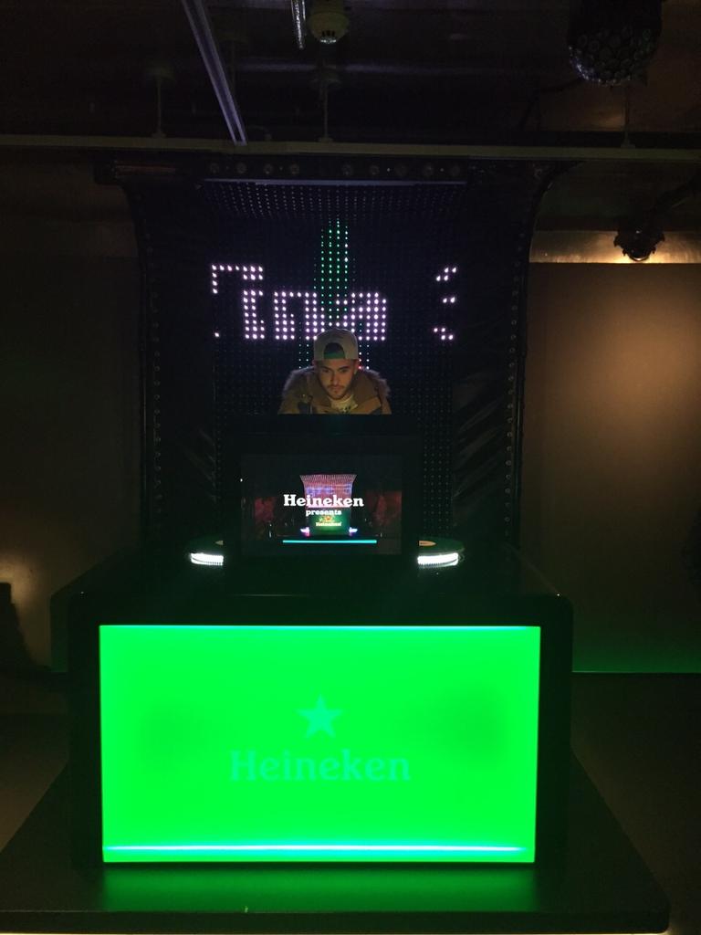 xulin14's tweet photo. Esta noche tocara pinchar en la mejor sala de Madrid!!go http://t.co/7oi4AXXwjk
