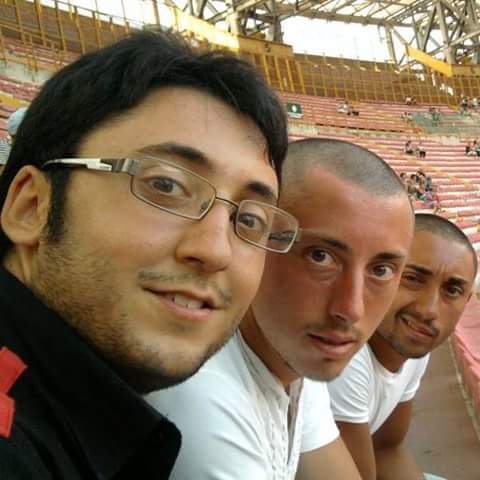 LinoLinopaky's tweet photo. Noi http://t.co/78Sp32bEi9