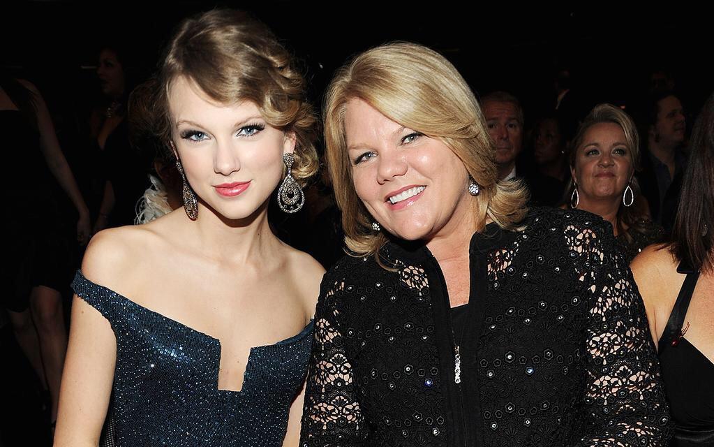 willowribs's tweet image. Nós somos uma familia e nós te amamos, por favor seja forte mama swift #PrayForAndreaSwift #WeLoveYouMamaSwift