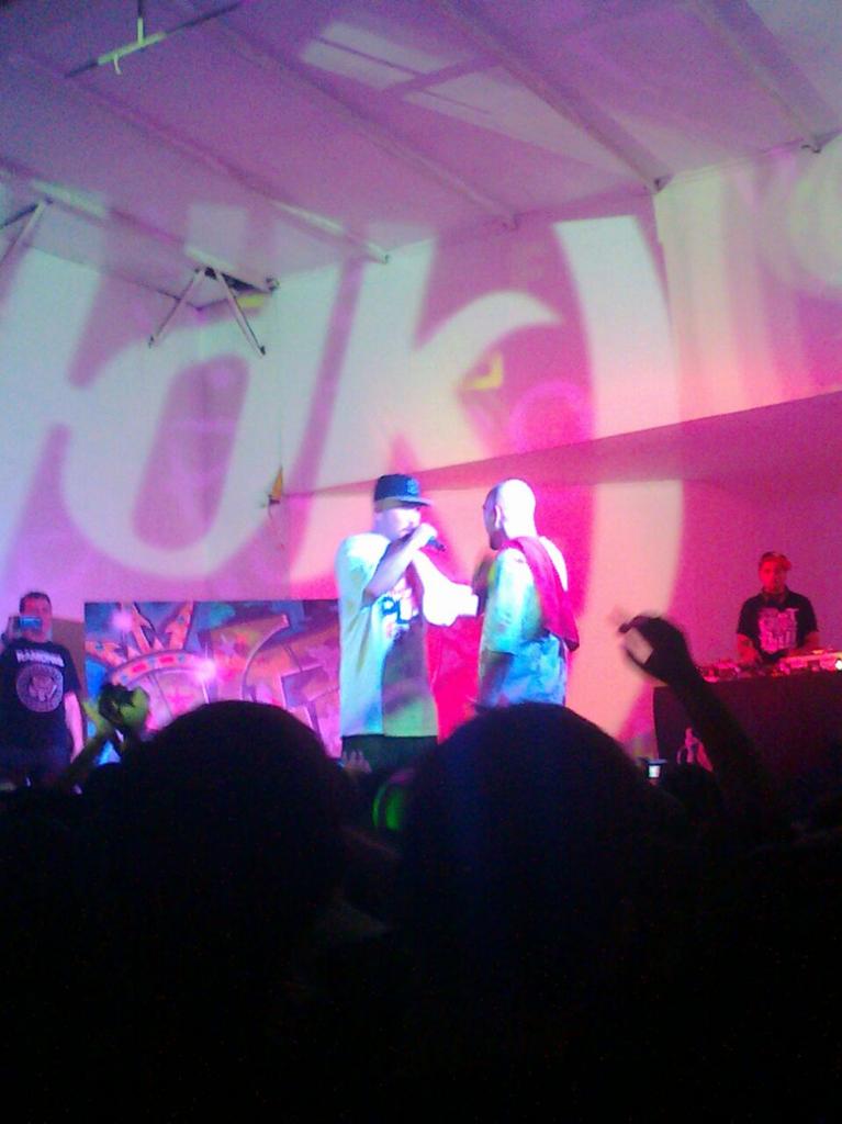 churr1t0_'s tweet photo. hot hace 3 años @yozatu en bsas salón reducci ... impresionante @JoaquinAmespil http://t.co/YdCl7goGc8