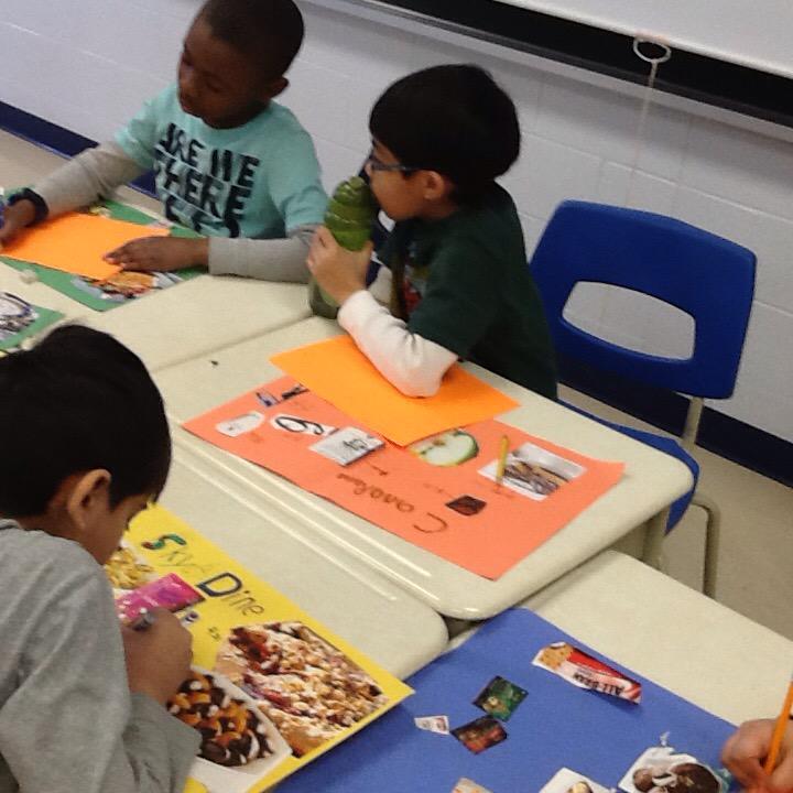 Like_To_Learn's tweet image. Creating their own small store to use for money word problems:)