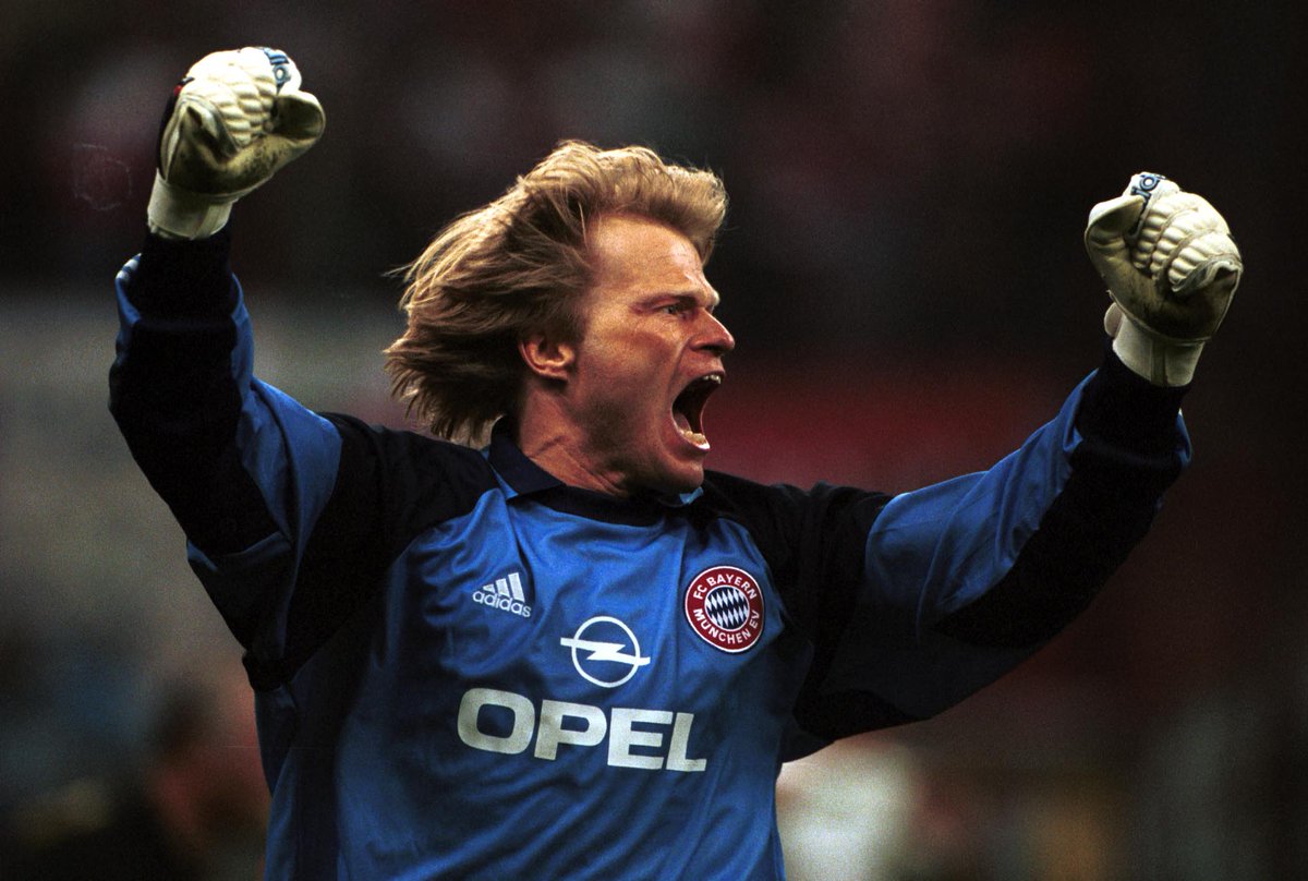 ChampionsLeague's tweet photo. .@FCBayern legend Oliver Kahn is the star on this #UCL #ThrowbackThursday #tbt http://t.co/hmdcHf6IwS