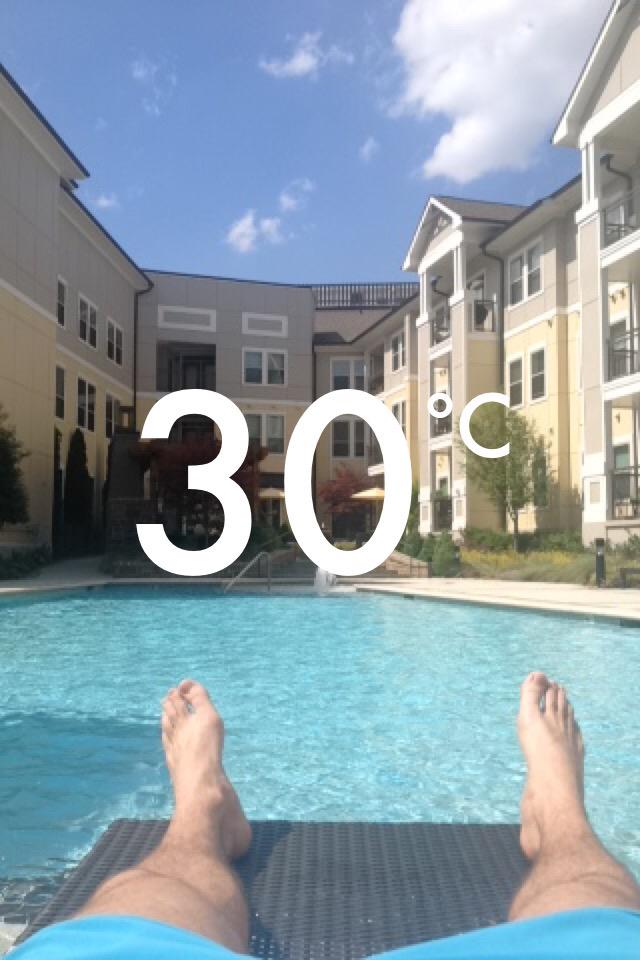 ZachBoychuk's tweet photo. North Carolina is the worst. #84F☀️🏊🏼 http://t.co/yOzALmf7e9
