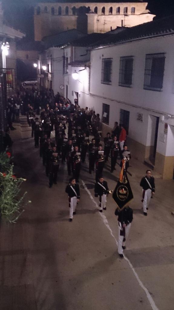 AMSOLEDADyS's tweet photo. Algunas fotos de nuestra procesión del Viernes Santo acompañando a nuestra cofradía @SoledadSepulcro http://t.co/QAngdYAXHa