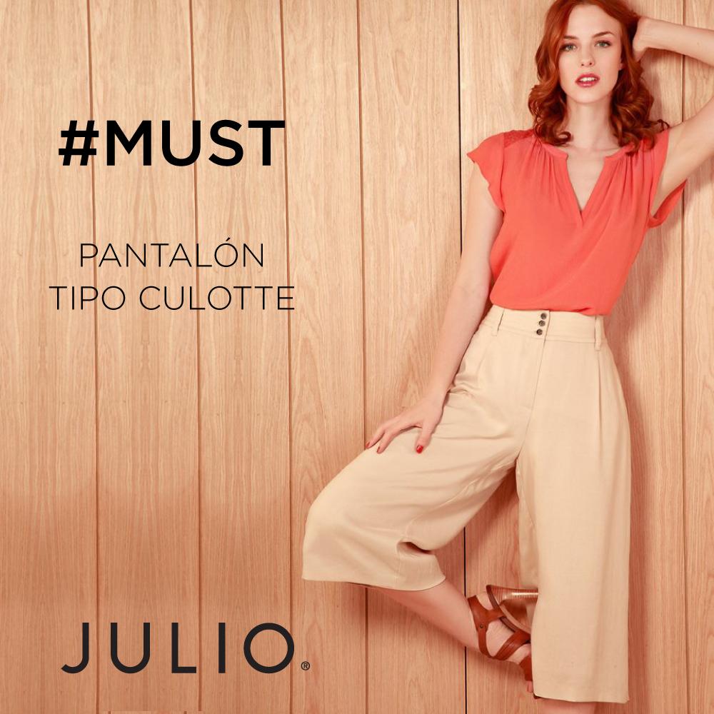 ModaJulio_CO's tweet photo. El pantalón tipo culotte es uno de los #KeyItems de la temporada. ¿Ya tienes el tuyo?
#ModaJULIO #MujeresJULIO http://t.co/CkpI9ppQgM