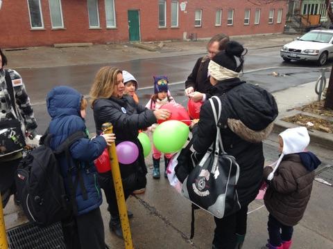 CMartinsTO's tweet photo. It's Walk to School Month! Today I joined the walking bus w students & parents from @DewsonPS #ItsCooltoWalkToSchool http://t.co/CKAIzlvEJb