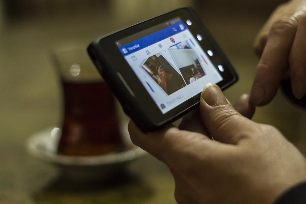 Az sonra <a href="/TRTBelgesel/">TRT Belgesel</a>'de başlayacak "Sosyal Meydan" belgeselinde kimler var kimler:) x.com/TRTBelgesel/st…