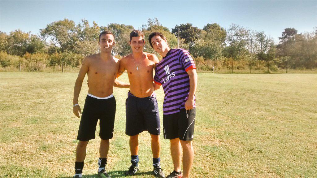 LunesFC's tweet photo. http://t.co/uBVcACuCji