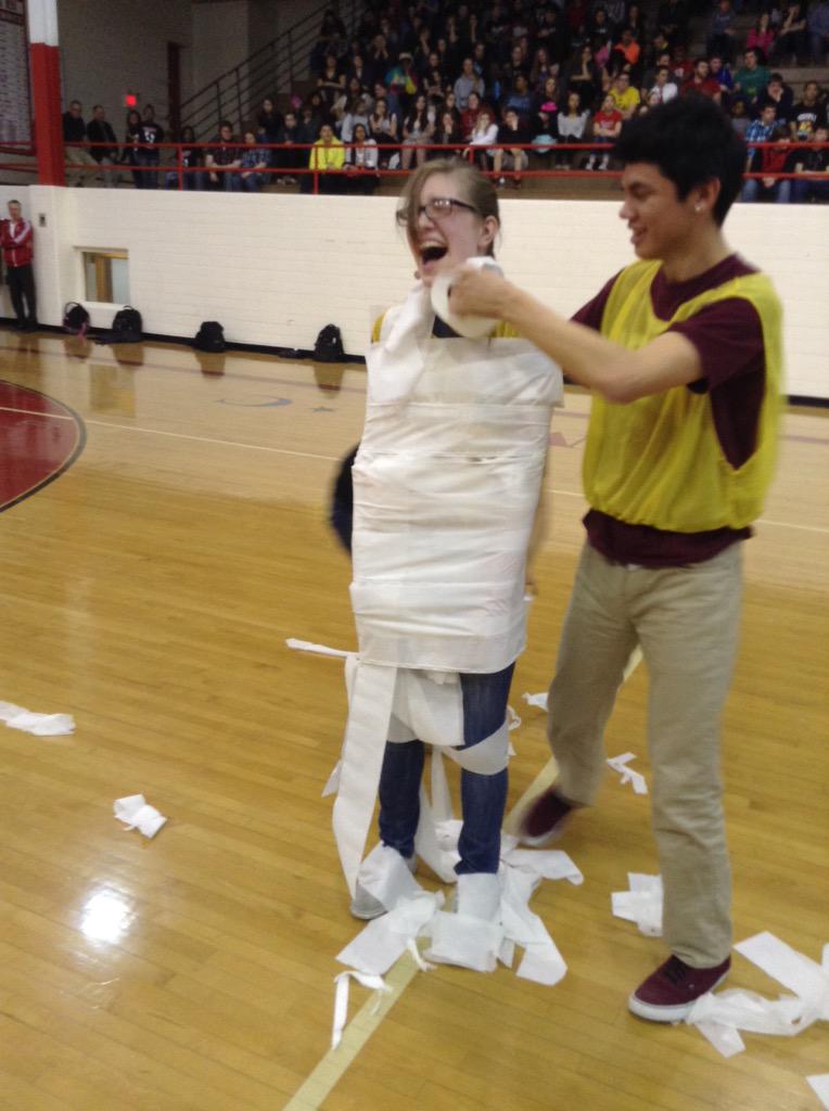 PH_FOR_CLUB's tweet photo. #tbt to the #PHFOR Four Days of FOR Assembly!! ❤️👌 http://t.co/FsYqRr8jYy