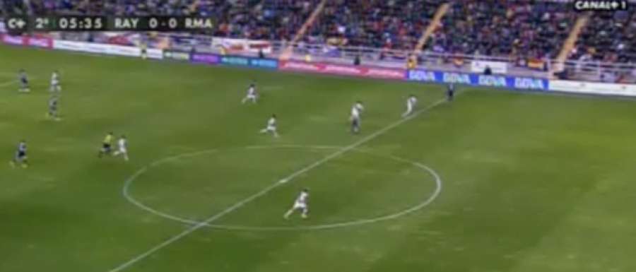 ¡Madre mía: vaya pase filtró James para Cristiano Ronaldo! ▶ ver.as/wflez