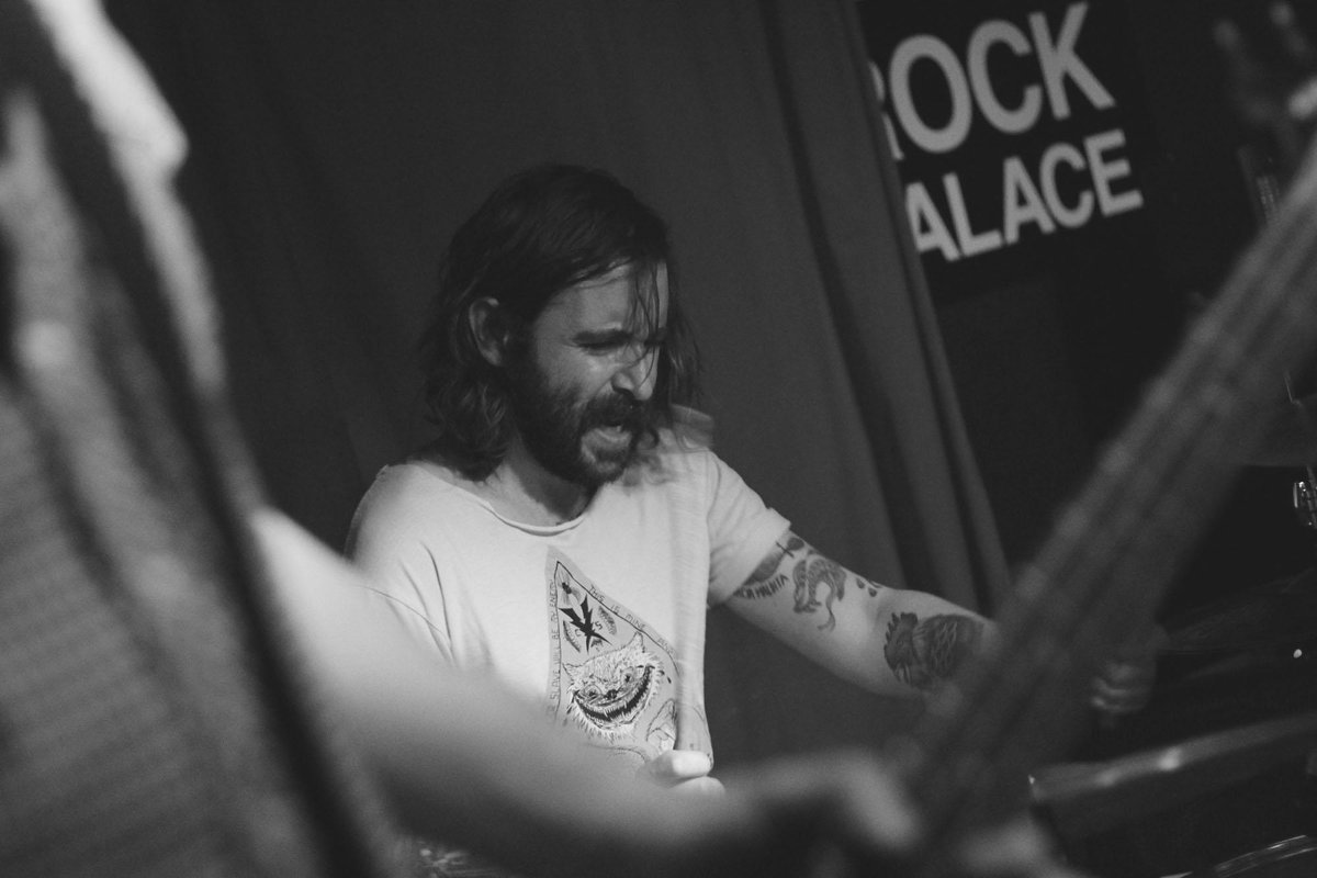 RTezla's tweet photo. En marzo @Betunizer y Afilador tocaron en Madrid. Las fotos salen ahora. Montó @giradiscos.
http://t.co/KHnlgDEqoJ http://t.co/HcElL0upzN